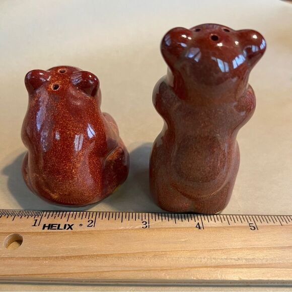 Vintage Rosemeade Dakota Pottery Bear Shaped Salt $Pepper Shakers - 1941-1960s - Picture 3 of 6